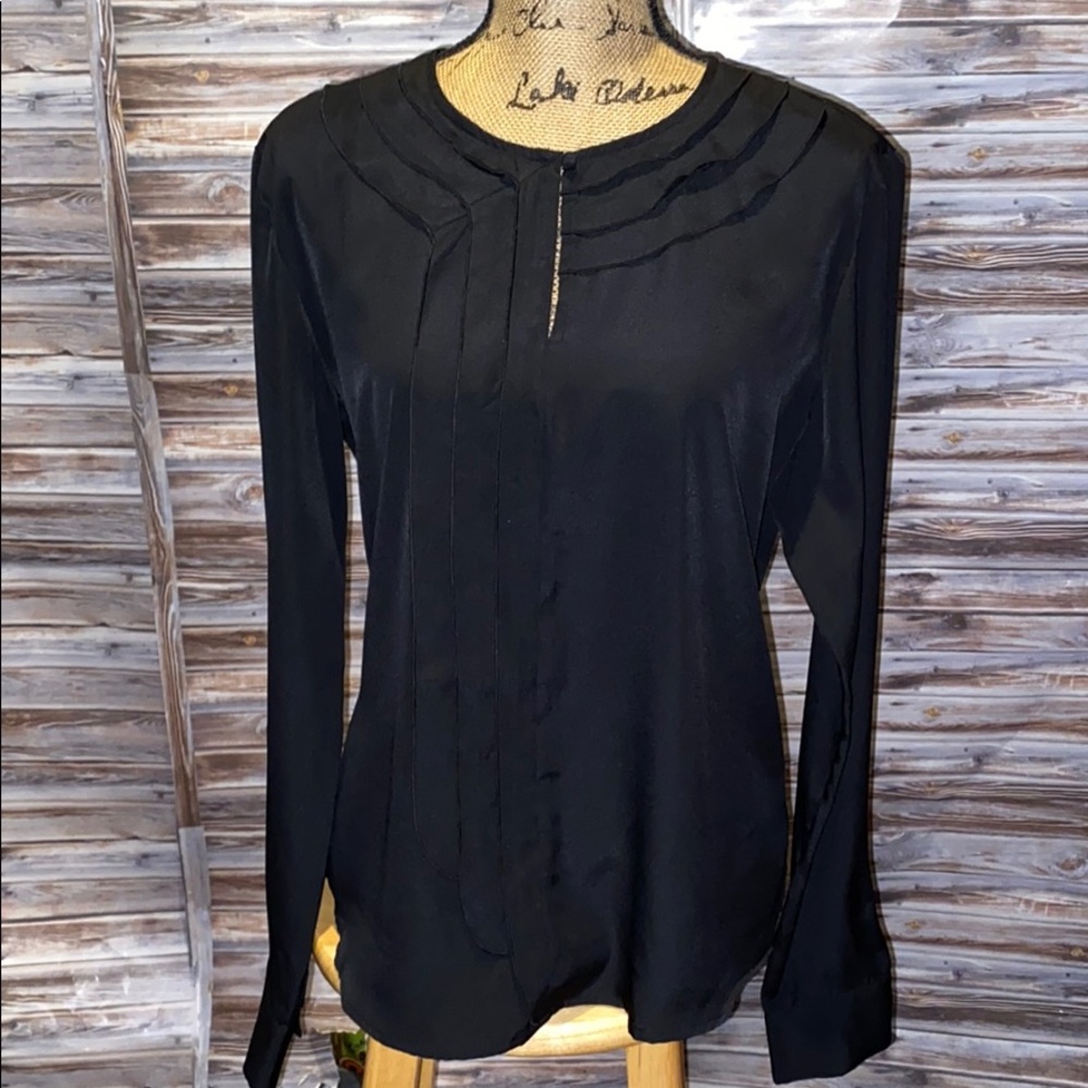 Kardashian Kollection Top.  B23